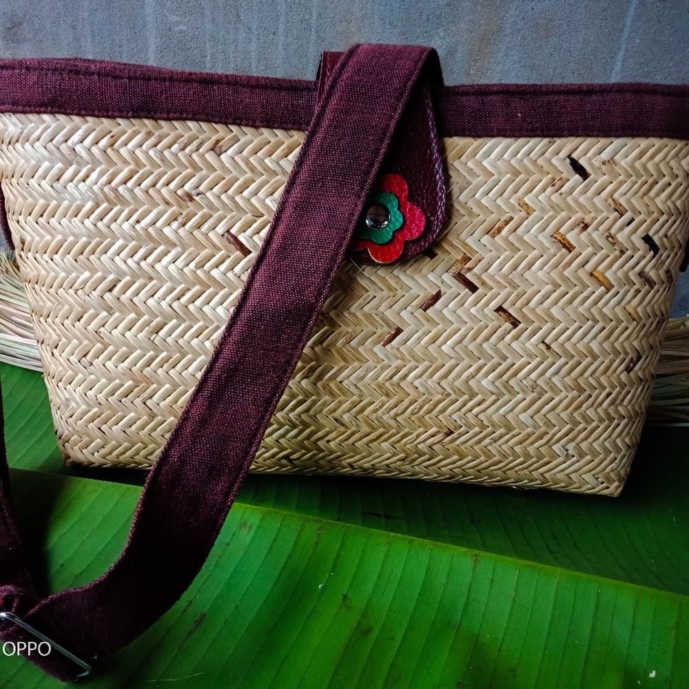 Handwoven Rattan and Cotton Flower Purse
